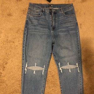 Fashion nova distressed boyfriend jeans